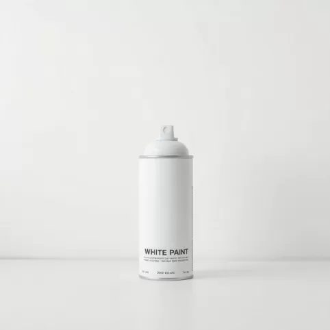 Biała farba do malowania natryskowego