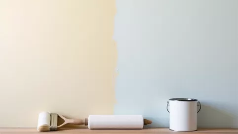 czy farbę lateksową trzeba gruntować