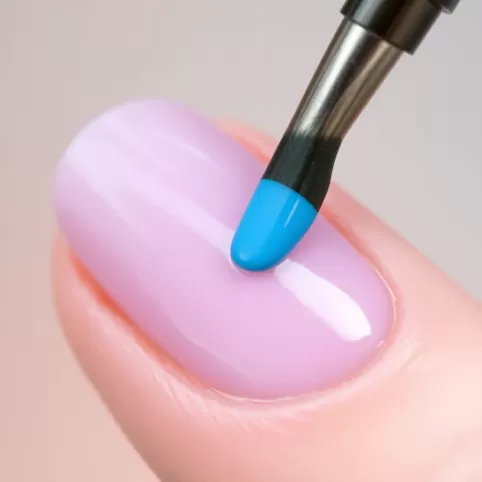 Czy na żel można nałożyć zwykły lakier