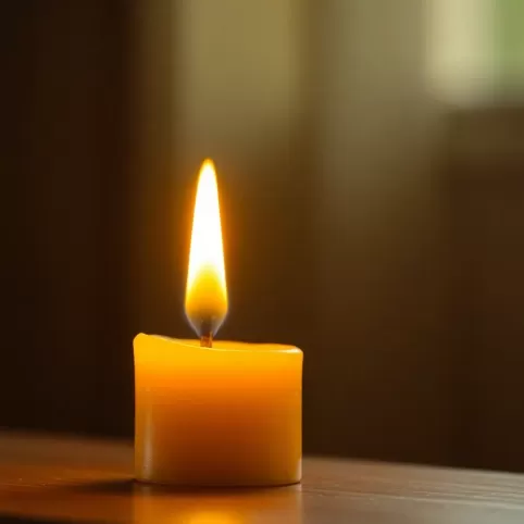 Jak długo pali się świeca z wosku pszczelego