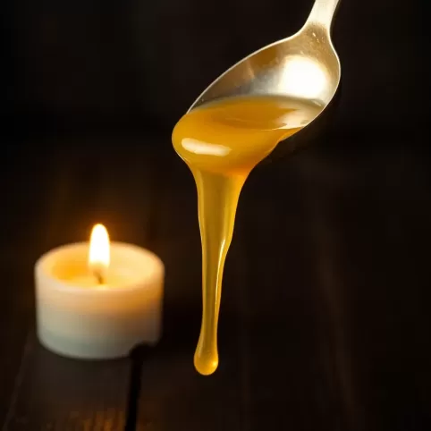 Jak rozpuścić wosk do wróżb