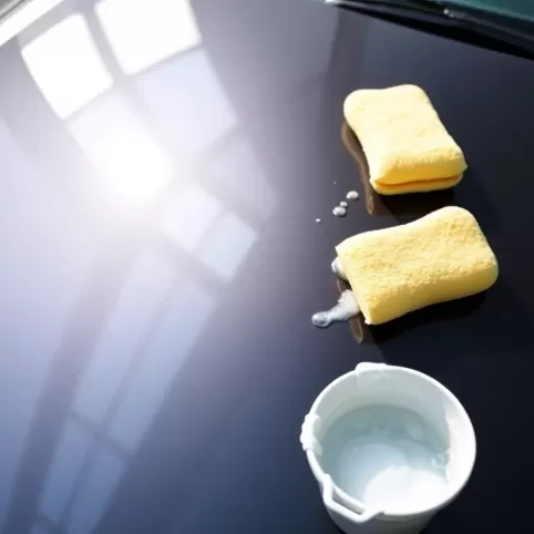 Jak wyczyścić lakier samochodowy