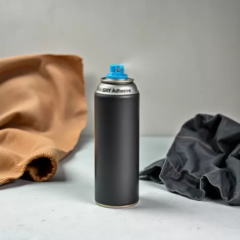 Klej tapicerski w sprayu