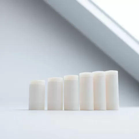 Klej w sztyfcie cena