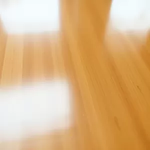 Lakier bezbarwny połysk do drewna