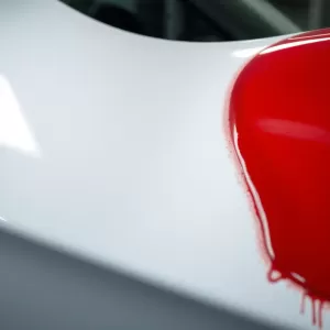 Lakier bezpośrednio na szpachle