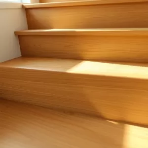 Lakierobejca do schodów drewnianych