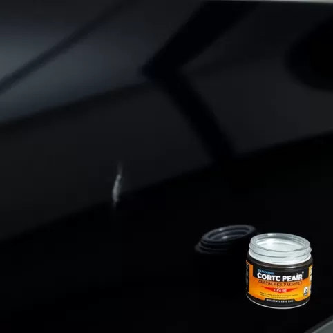Najlepsza pasta do usuwania rys na lakierze czarnym