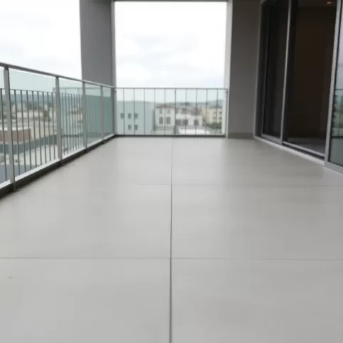 Posadzka żywiczna na balkon cena