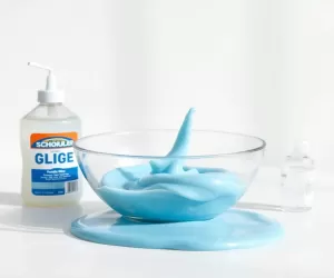 Przepis na slime z kleju i aktywatora