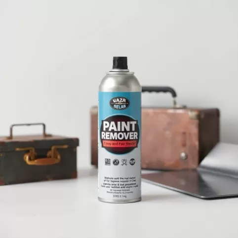 Spray do usuwania farby z metalu