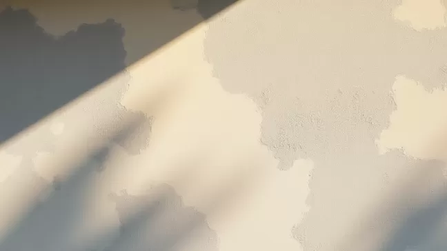 Czy tynk cementowo wapienny trzeba gruntować