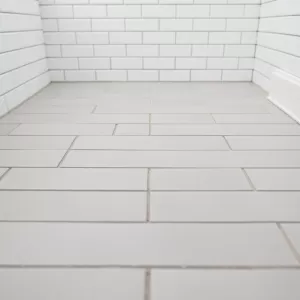 Jaki klej płytka na płytkę