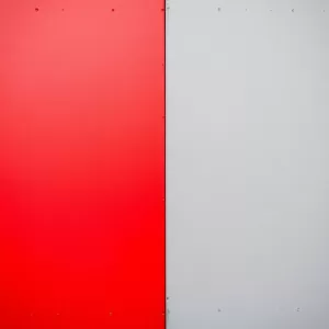 Jaki kolor podkładu pod czerwony lakier